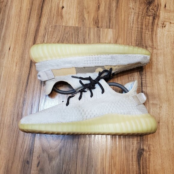 Adidas Yeezy 350 V2 Hyperspace Tan Size 8.5 US Mens - Picture 2 of 9